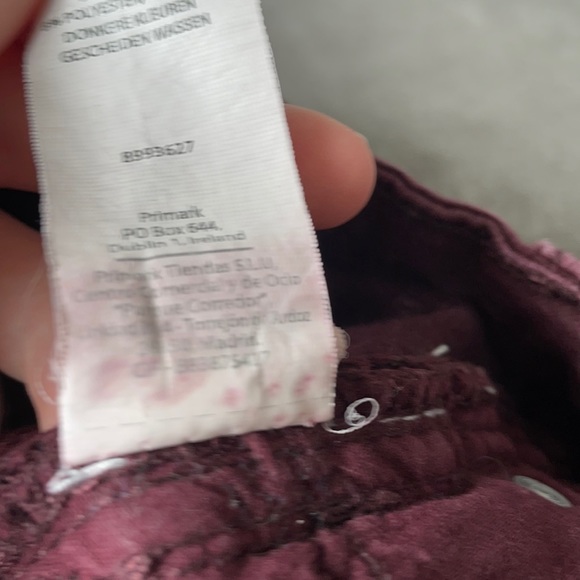 🌸3/$12🌸 maroon jeans - Picture 7 of 8